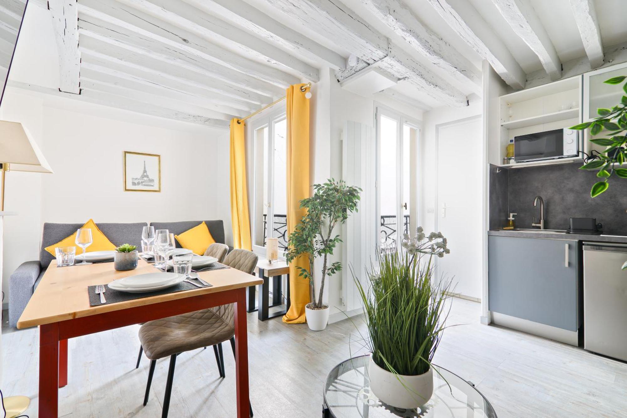 Elegant Quartier Ile Saint Louis Free Netflix Parijs